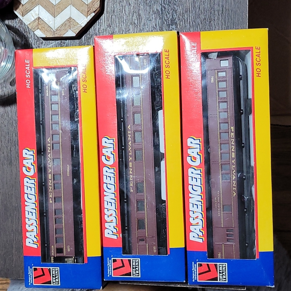 3 Passenger trains